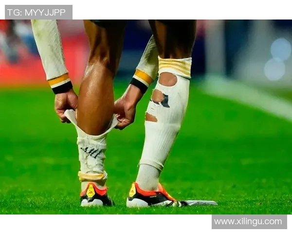 足球袜子紧致舒适感提升运动表现的秘密解析 足球袜子紧致舒适感提升运动表现的秘密解析